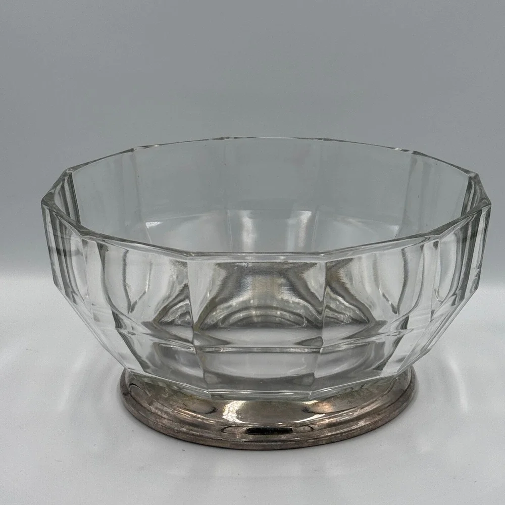 Vintage Faceted Glass Bowl Dish Silver Tone Pedestal Base‎ Clear Decor